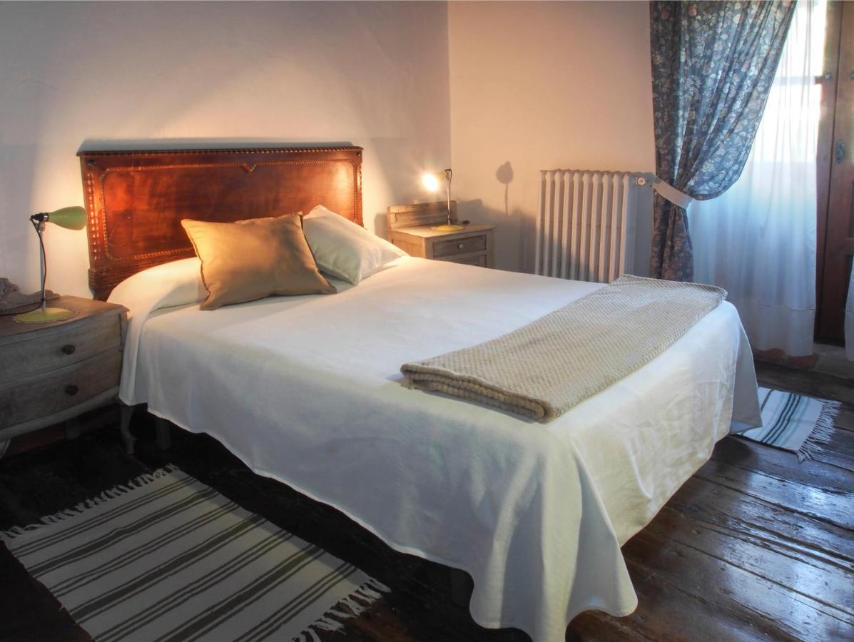 Casa De La Montana Albergue Turistico Avin ภายนอก รูปภาพ
