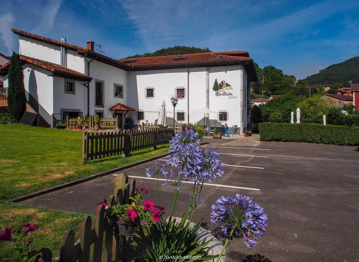 Casa De La Montana Albergue Turistico Avin ภายนอก รูปภาพ