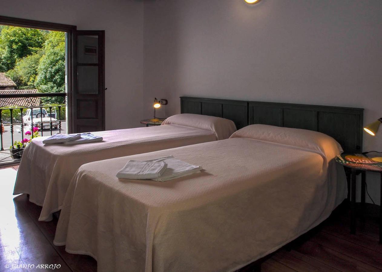 Casa De La Montana Albergue Turistico Avin ภายนอก รูปภาพ