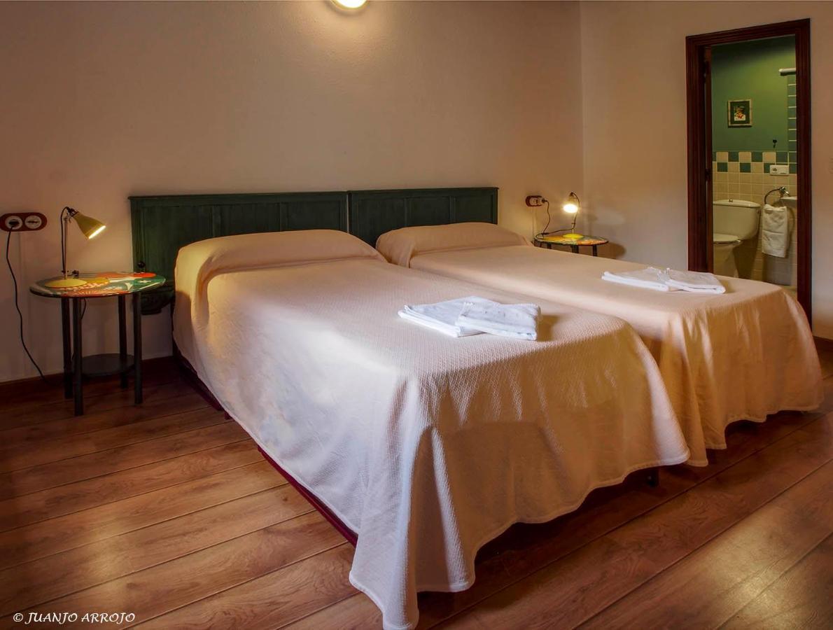 Casa De La Montana Albergue Turistico Avin ภายนอก รูปภาพ